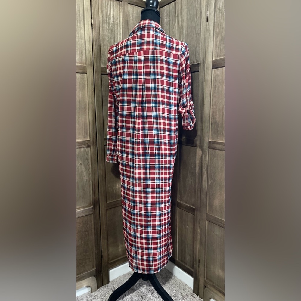 Very J Red and Blue Plaid Maxi Tunic. - Picture 5 of 7